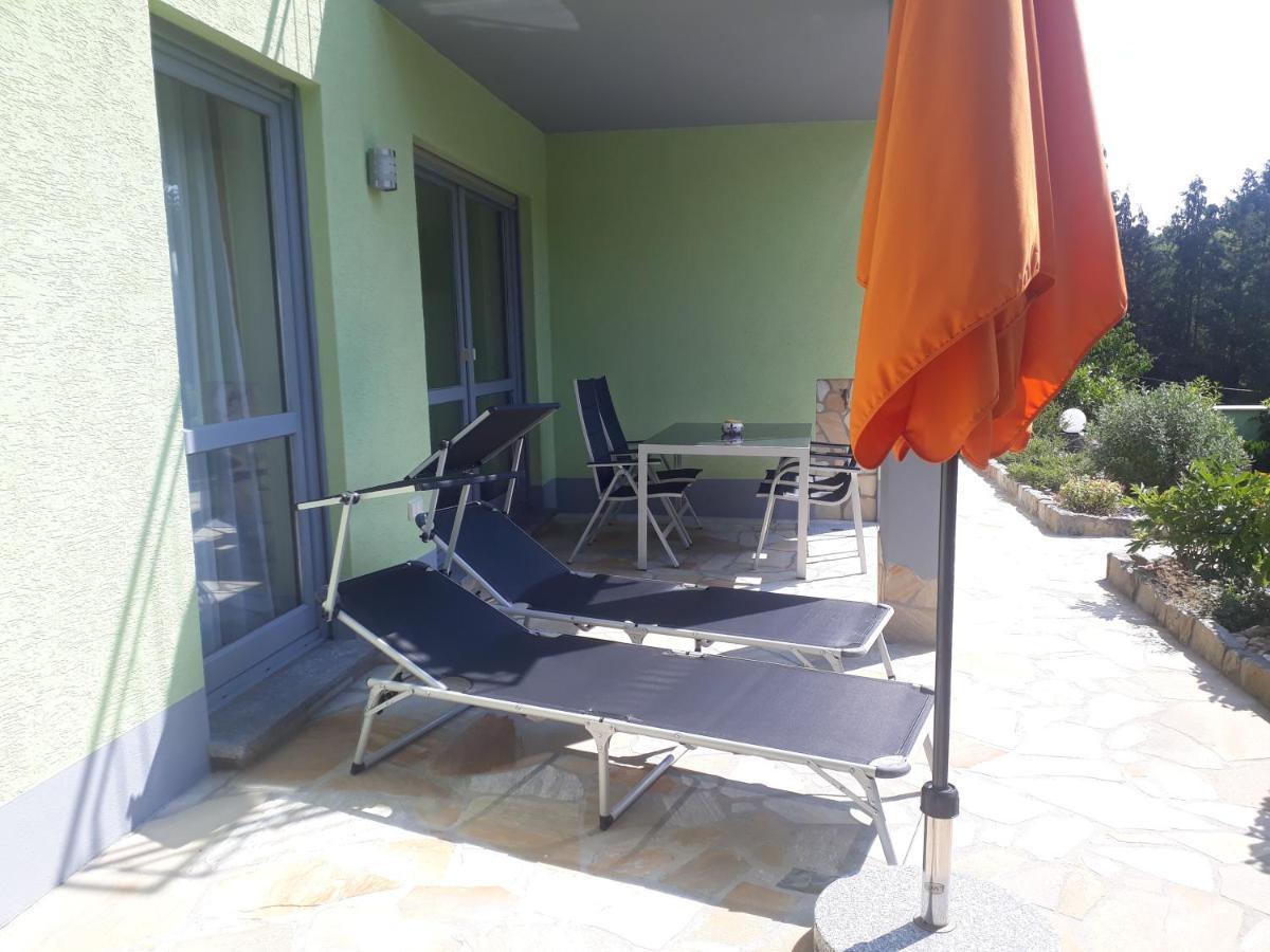 Ferienwohnung Pension Am Weinberg Mainstockheim Exterior photo